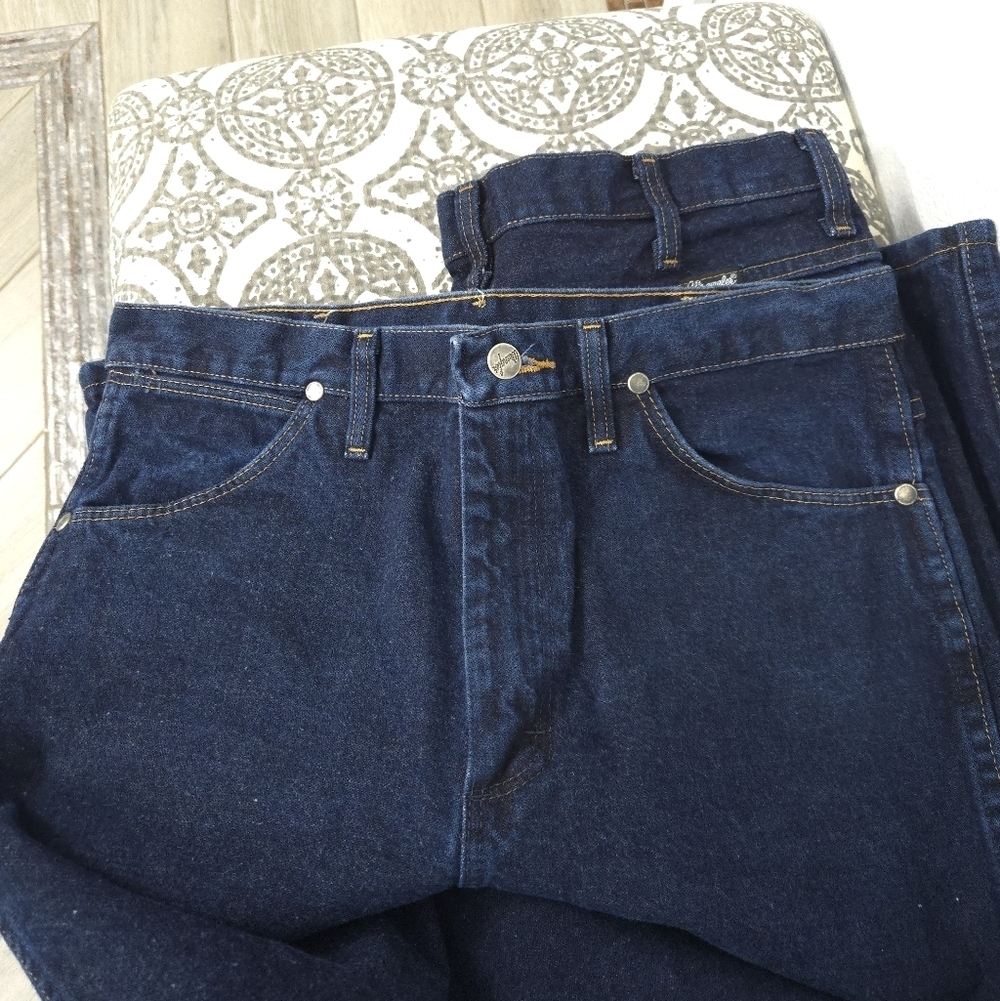 *BUNDLE* Two Wrangler Men's Deep Indigo Jeans - Picture 5 of 6